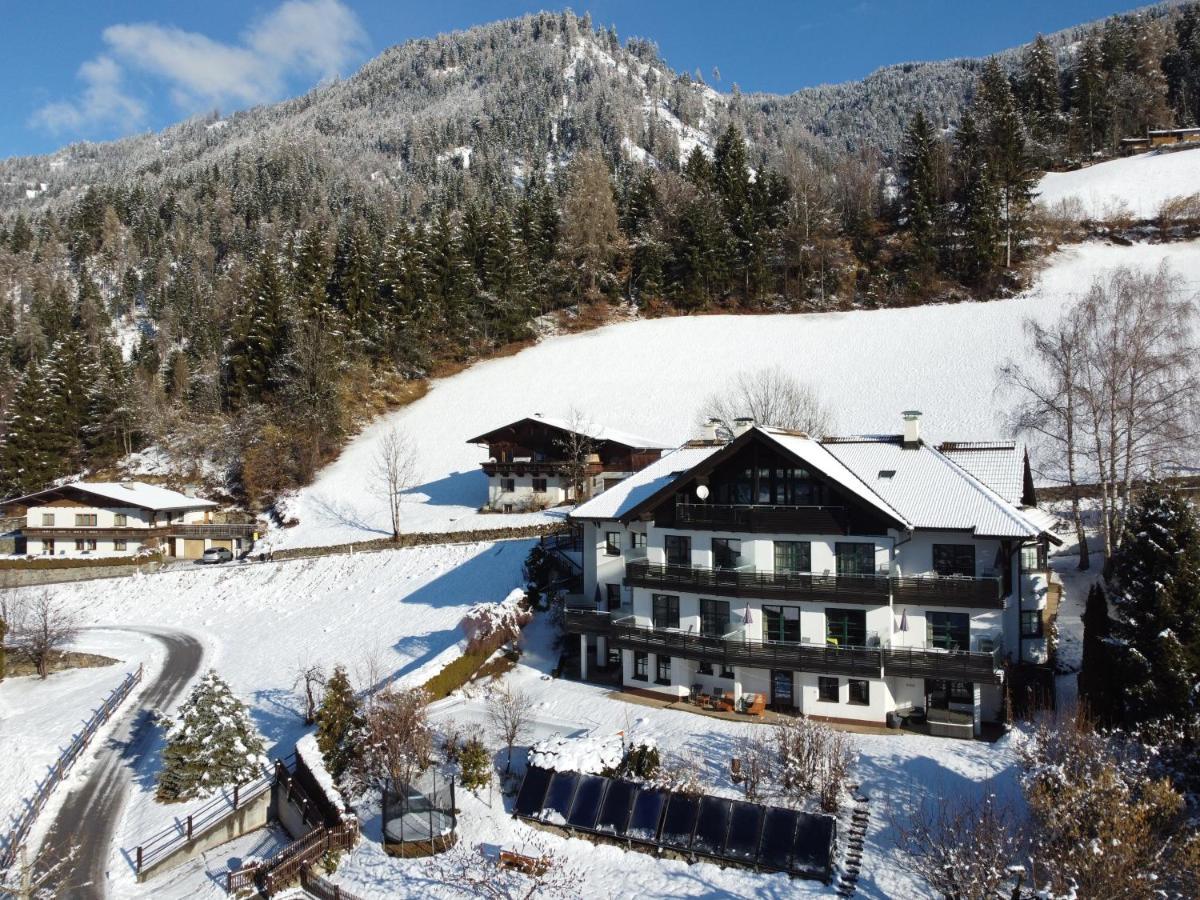 Sun Apartments - With Dolomiten Panorama 利恩茨 外观 照片